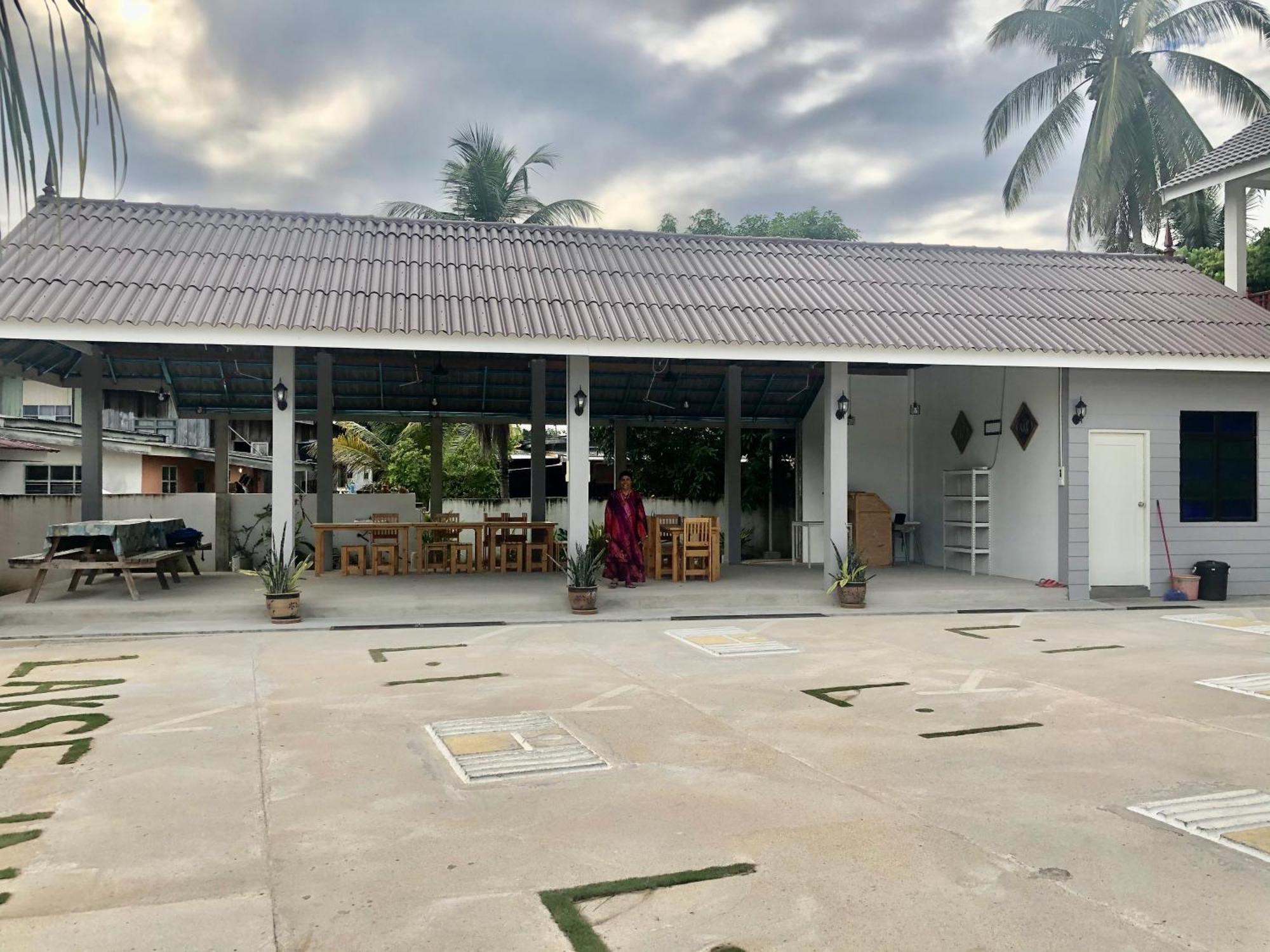 Lakse Inn Homestay Kampong Pengkalan Maras Exterior foto